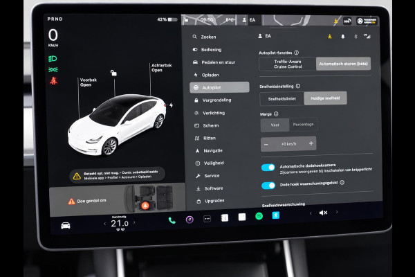 Tesla Model 3 Standard RWD Plus 60 kWh Autopilot Airco Leder Panoramadak PDC VA Camera 19" Sport Wheels