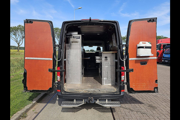 Volkswagen Crafter 35 2.0 TDI L3H3 Cruise control, Airco, Pdc, Carplay, Navi, Camera, 3T-trekhaak, 2x Draaistoelen *Bijzonder geschikt als camper*