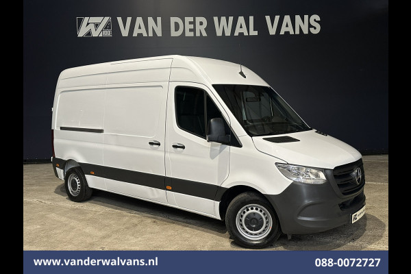 Mercedes-Benz Sprinter 211 CDI 115pk L2H2 Euro6 Airco | Camera | Trekhaak Bijrijdersbank