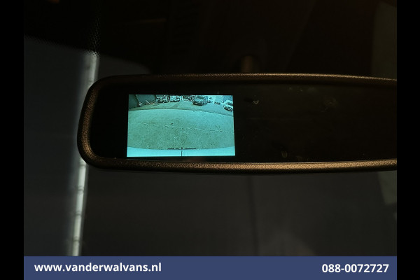 Mercedes-Benz Sprinter 211 CDI 115pk L2H2 Euro6 Airco | Camera | Trekhaak Bijrijdersbank