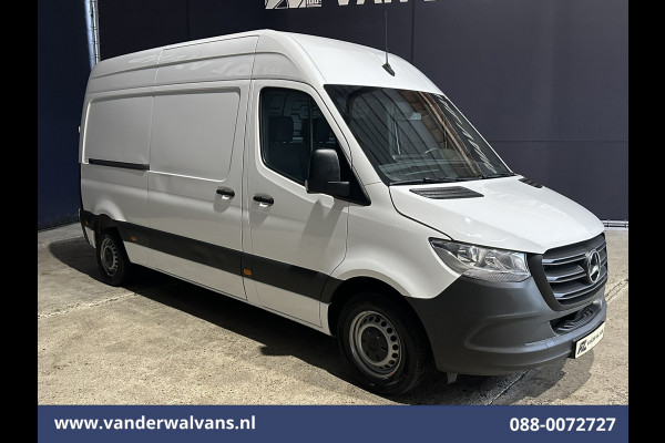 Mercedes-Benz Sprinter 211 CDI 115pk L2H2 Euro6 Airco | Camera | Trekhaak Bijrijdersbank
