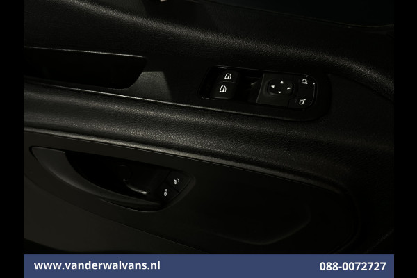 Mercedes-Benz Sprinter 211 CDI 115pk L2H2 Euro6 Airco | Camera | Trekhaak Bijrijdersbank