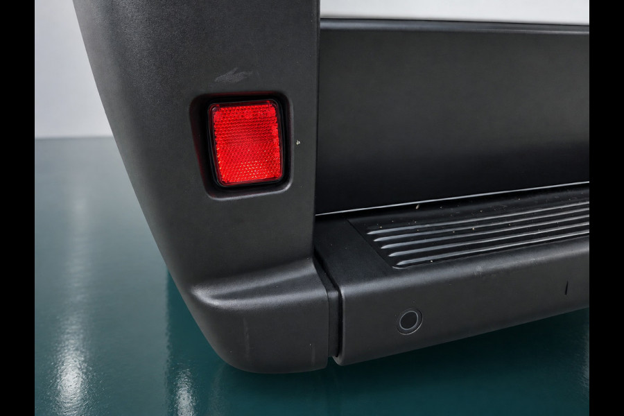 Peugeot Boxer NIEUW MODEL 2.2 BlueHDi 140 Pk L3H2 ECC Airco - Achteruitrijcamera - Cruisecontrol - Navigatie