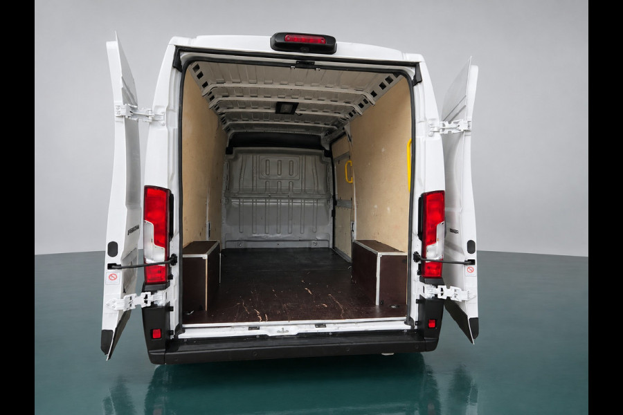 Peugeot Boxer NIEUW MODEL 2.2 BlueHDi 140 Pk L3H2 ECC Airco - Achteruitrijcamera - Cruisecontrol - Navigatie