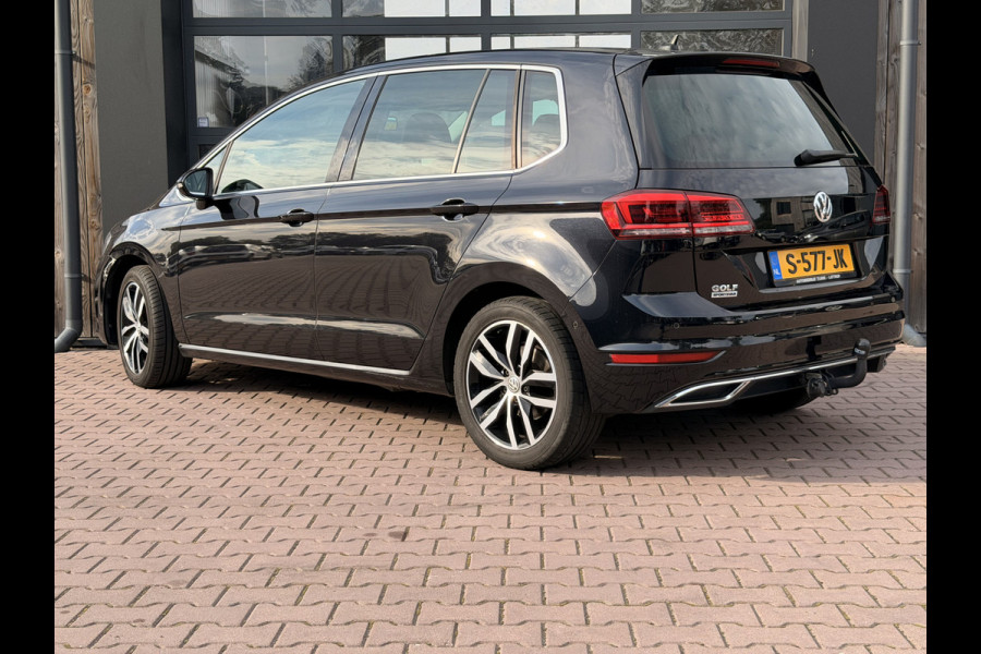 Volkswagen Golf Sportsvan 1.5 TSI ACT Highline | Automaat | LED | Trekhaak | ACC | Navi | Stoelverwarming | Park Assist | Camera |