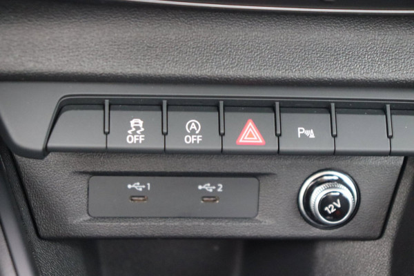 Audi A1 Sportback 30 TFSI Advanced edition Stoelvw digi-dash navigatie
