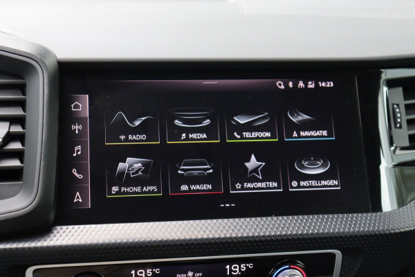 Audi A1 Sportback 30 TFSI Advanced edition Stoelvw digi-dash navigatie