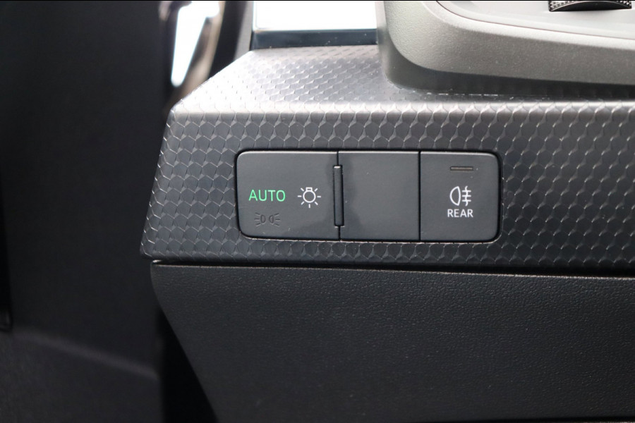 Audi A1 Sportback 30 TFSI Advanced edition Stoelvw digi-dash navigatie