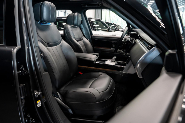 Land Rover Range Rover 3.0 P550e HSE PHEV *Meridian 3D Surround / Panorama / Stoelventilatie & Massage / AWD-Besturing / Soft-Close / 5-JAAR FABRIEKSGARANTIE*