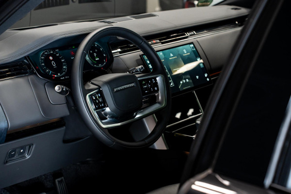 Land Rover Range Rover 3.0 P550e HSE PHEV *Meridian 3D Surround / Panorama / Stoelventilatie & Massage / AWD-Besturing / Soft-Close / 5-JAAR FABRIEKSGARANTIE*