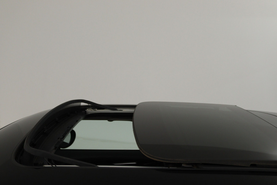 MINI 3-deurs 1.5 Cooper Pepper (PANORAMADAK, STOELVERWARMING, CARPLAY)