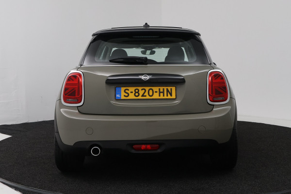 MINI 3-deurs 1.5 Cooper Pepper (PANORAMADAK, STOELVERWARMING, CARPLAY)