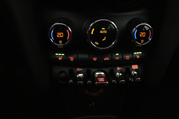 MINI 3-deurs 1.5 Cooper Pepper (PANORAMADAK, STOELVERWARMING, CARPLAY)
