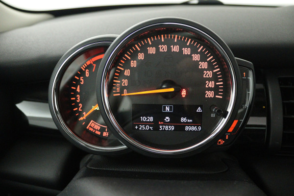 MINI 3-deurs 1.5 Cooper Pepper (PANORAMADAK, STOELVERWARMING, CARPLAY)