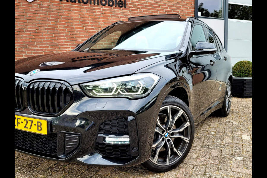 BMW X1 XDrive25e M-sport, Pano, ACC, HUD, Cam, Trekhaak, HiFi, Keyless