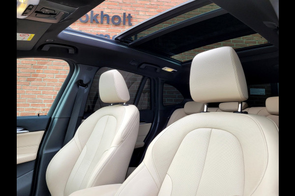 BMW X1 XDrive25e M-sport, Pano, ACC, HUD, Cam, Trekhaak, HiFi, Keyless