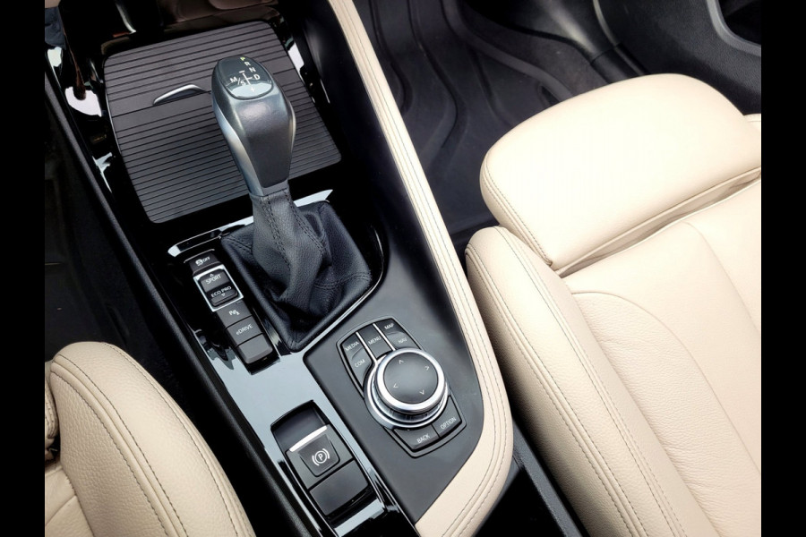 BMW X1 XDrive25e M-sport, Pano, ACC, HUD, Cam, Trekhaak, HiFi, Keyless