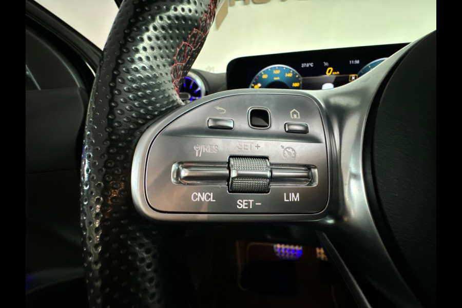 Mercedes-Benz GLA 250 4MATIC AMG Pano|Sfeer|Camera|Night