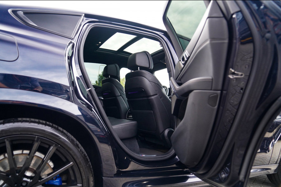 BMW X6 XDrive40i High Executive | Panorama | 360cam | Carbon | Adaptieve cruise control | Kristallen pook | 22 inch | Dealer onder