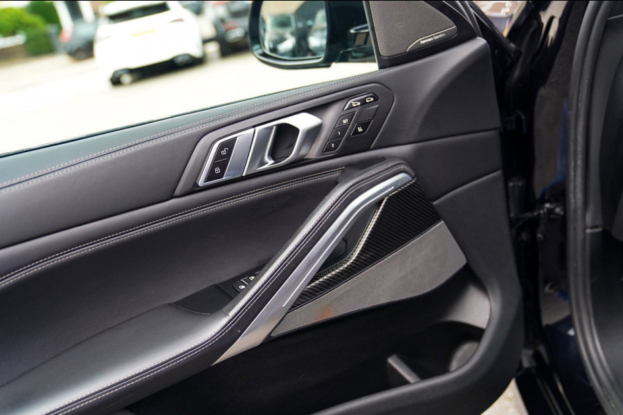 BMW X6 XDrive40i High Executive | Panorama | 360cam | Carbon | Adaptieve cruise control | Kristallen pook | 22 inch | Dealer onder