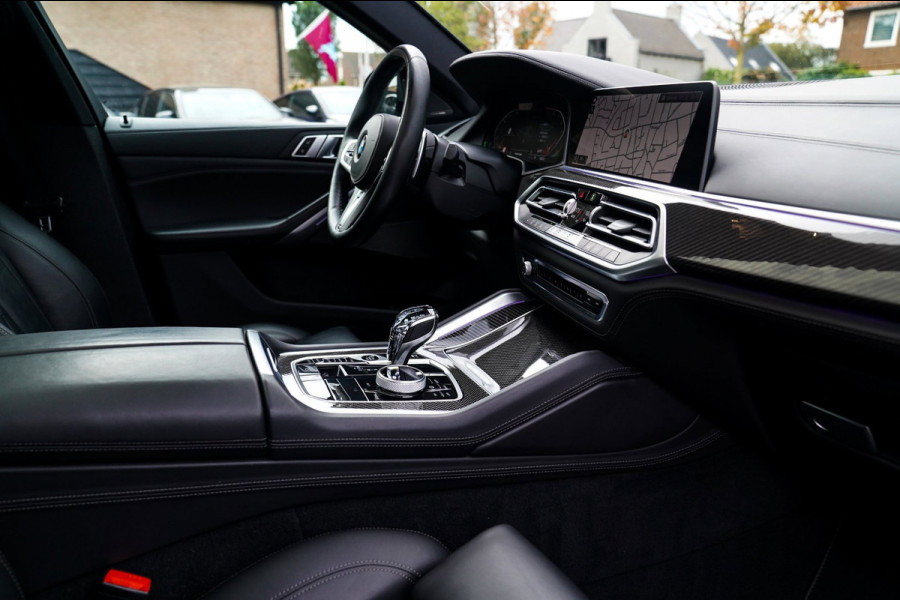 BMW X6 XDrive40i High Executive | Panorama | 360cam | Carbon | Adaptieve cruise control | Kristallen pook | 22 inch | Dealer onder
