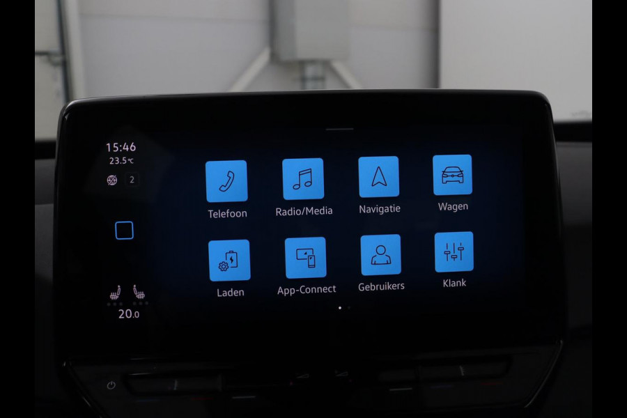 Volkswagen ID.3 Life 58 kWh | SOH 93.6% | Adaptive cruise | Stuur/stoel verwarming | Sfeerverlichting | Park assist | Carplay |