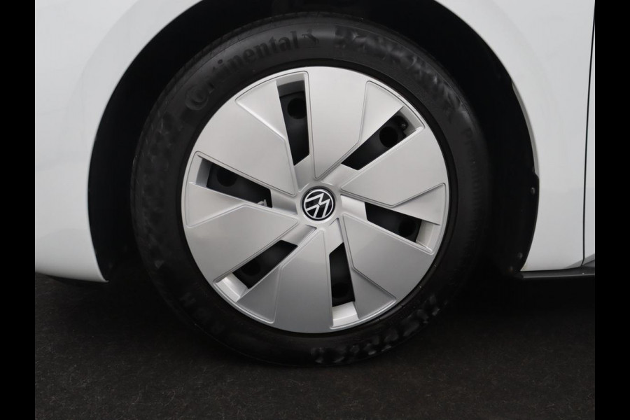 Volkswagen ID.3 Life 58 kWh | SOH 93.6% | Adaptive cruise | Stuur/stoel verwarming | Sfeerverlichting | Park assist | Carplay |