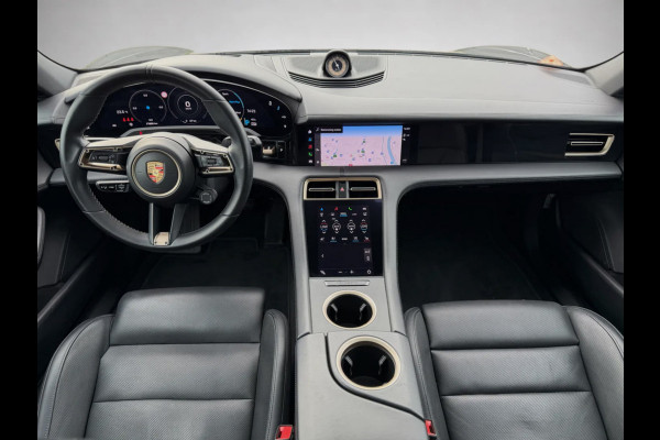 Porsche Taycan Performance 84 kWh 93% SoH (NL-auto, Panorama, Sport Chrono, Ledere Dash, 360 Camera, StoelVerkoel, CarPlay, Etc)