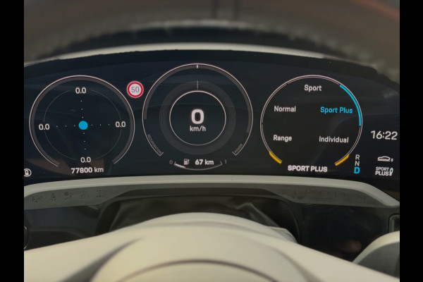 Porsche Taycan Performance 84 kWh 93% SoH (NL-auto, Panorama, Sport Chrono, Ledere Dash, 360 Camera, StoelVerkoel, CarPlay, Etc)