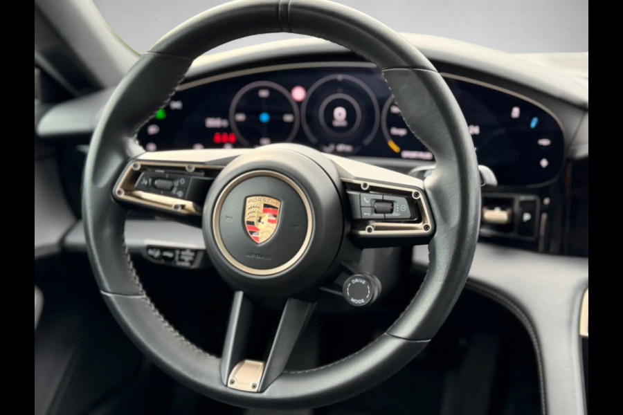 Porsche Taycan Performance 84 kWh 93% SoH (NL-auto, Panorama, Sport Chrono, Ledere Dash, 360 Camera, StoelVerkoel, CarPlay, Etc)
