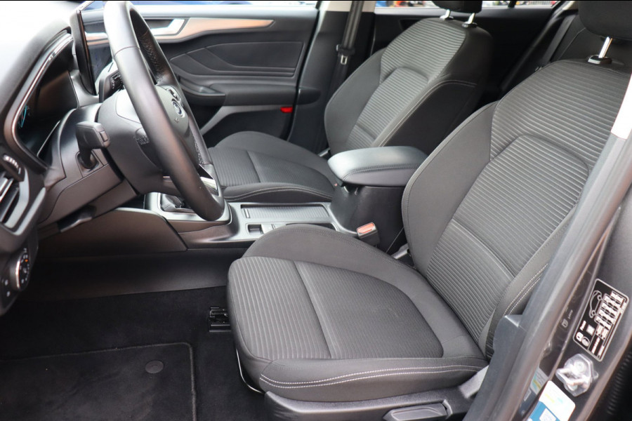 Ford Focus Wagon 1.0 EcoBoost Hybrid Titanium Org.NL