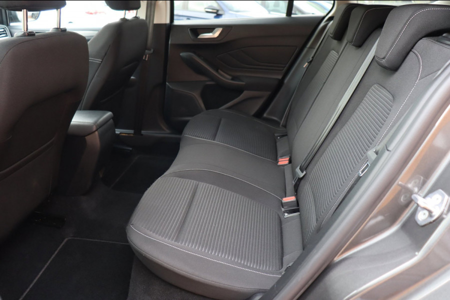 Ford Focus Wagon 1.0 EcoBoost Hybrid Titanium Org.NL