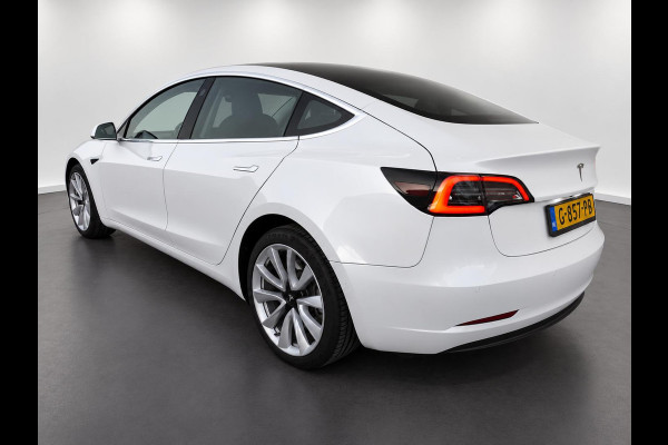 Tesla Model 3 Standard RWD Plus 60 kWh Autopilot Airco Leder Panoramadak PDC VA Camera 19" Sport Wheels