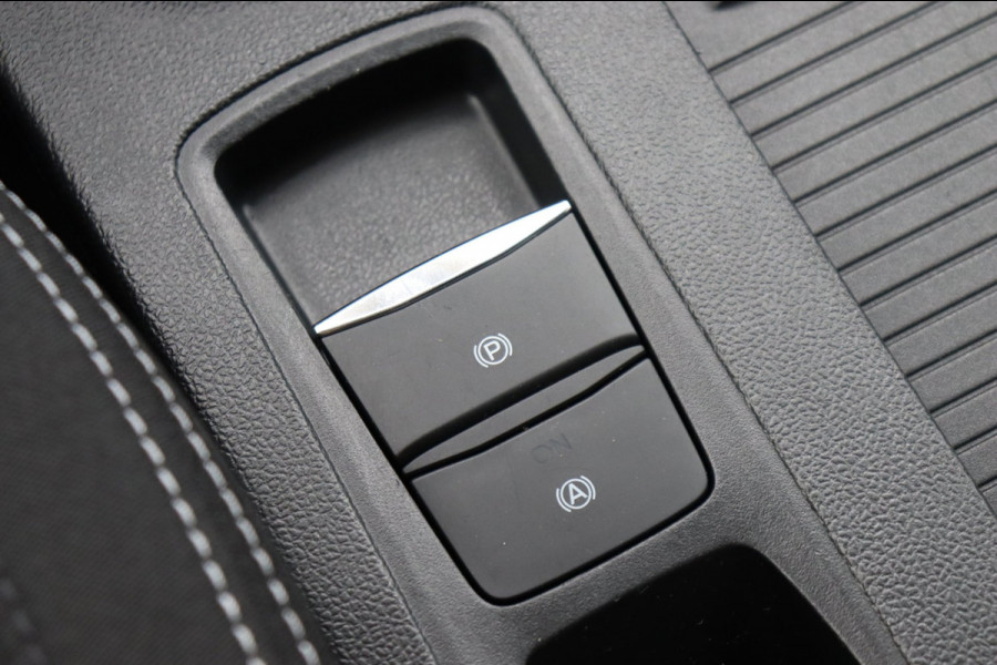 Ford Focus Wagon 1.0 EcoBoost Hybrid Titanium X Org.NL B&O winterpack camera comfort-st.