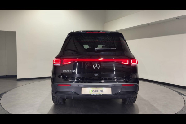 Mercedes-Benz EQB 250+ Sport Edition 71 kWh | AMG-styling | Keyless | Panoramadak | Stoelen verwarmd