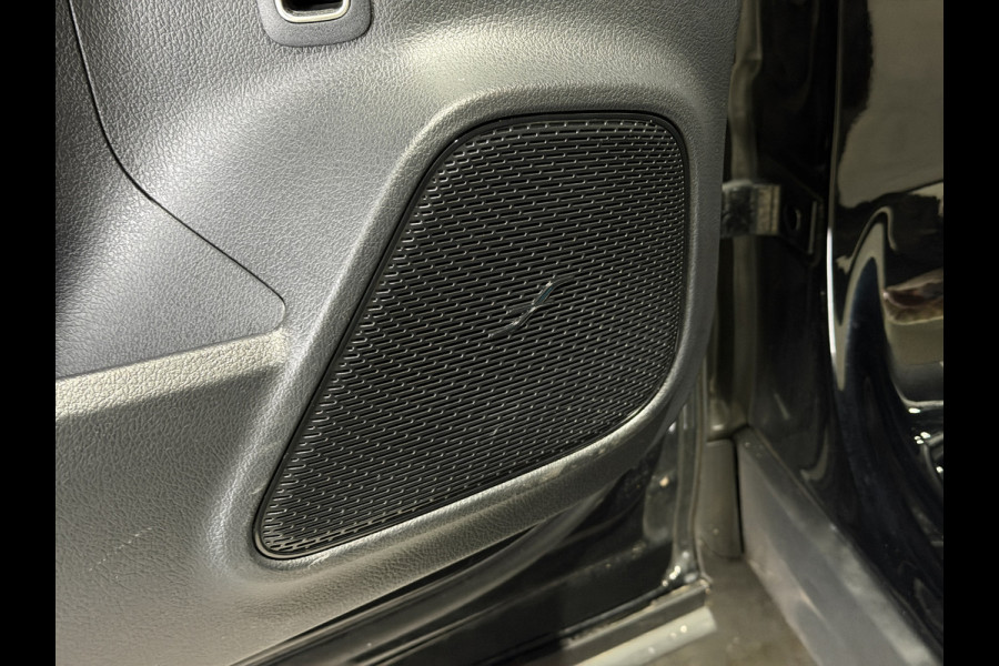 Mercedes-Benz EQB 250+ Sport Edition 71 kWh | AMG-styling | Keyless | Panoramadak | Stoelen verwarmd