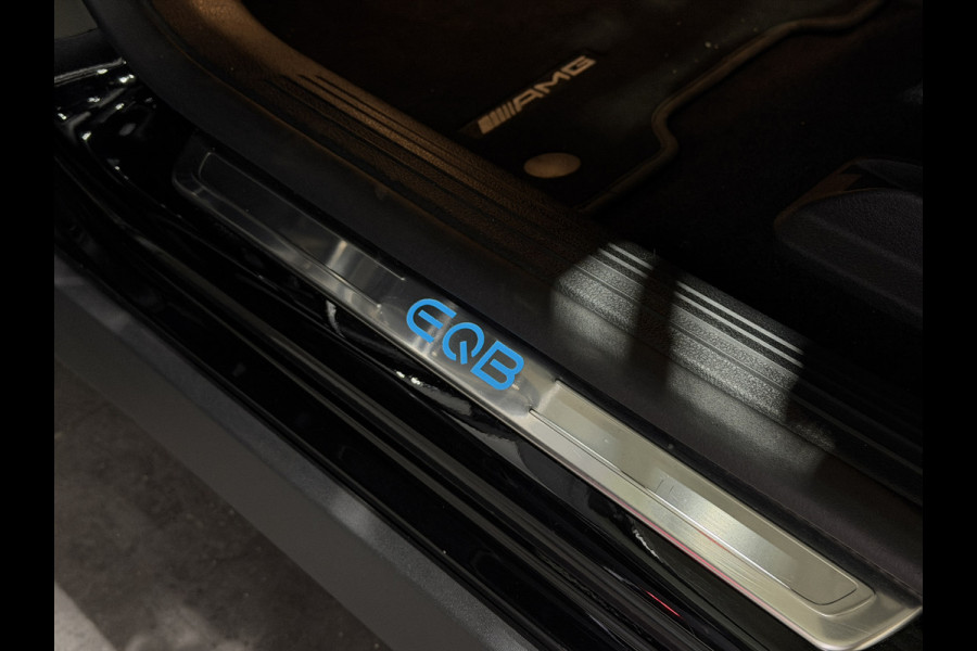 Mercedes-Benz EQB 250+ Sport Edition 71 kWh | AMG-styling | Keyless | Panoramadak | Stoelen verwarmd