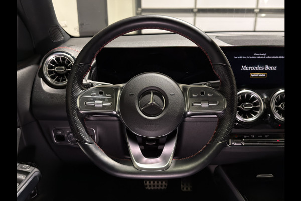 Mercedes-Benz EQB 250+ Sport Edition 71 kWh | AMG-styling | Keyless | Panoramadak | Stoelen verwarmd