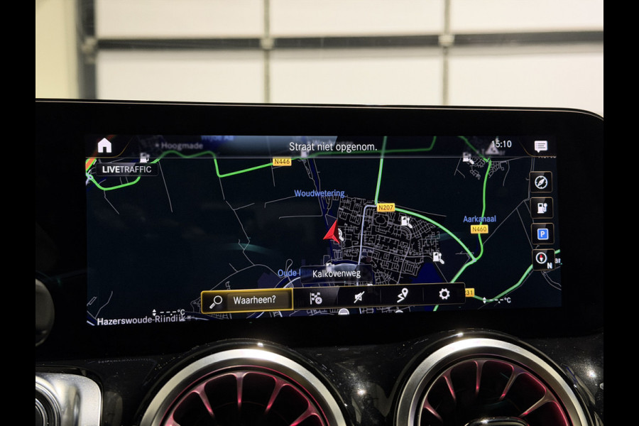 Mercedes-Benz EQB 250+ Sport Edition 71 kWh | AMG-styling | Keyless | Panoramadak | Stoelen verwarmd