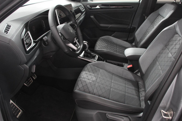 Volkswagen T-Roc 1.5 TSI 150pk DSG R-Line Navigatie Apple Carplay/Android Auto Parkeersensoren Camera Blind Spot Assist Adaptieve Cruise Control Elektrische achterklep Stoel- en stuurverwarming Climate Control Ledverlichting Virtual Cockpit
