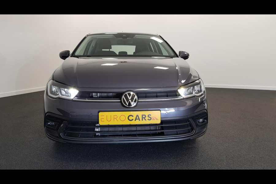 Volkswagen Polo 1.0 TSI Automaat Life Navigatie Climate Control Stoelverwarming Digitale cockpit Camera Parkeer sensoren Led DAB