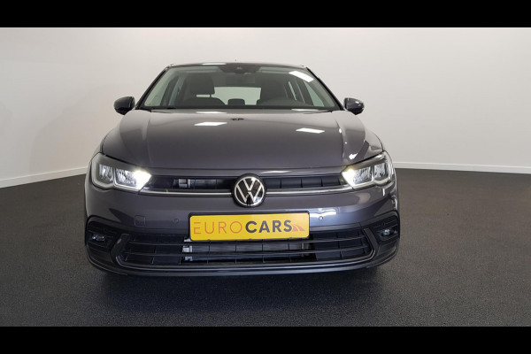 Volkswagen Polo 1.0 TSI Automaat Life Navigatie Climate Control Stoelverwarming Digitale cockpit Camera Parkeer sensoren Led DAB