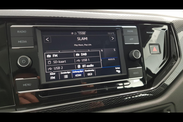 Volkswagen Polo 1.0 TSI Automaat Life Navigatie Climate Control Stoelverwarming Digitale cockpit Camera Parkeer sensoren Led DAB