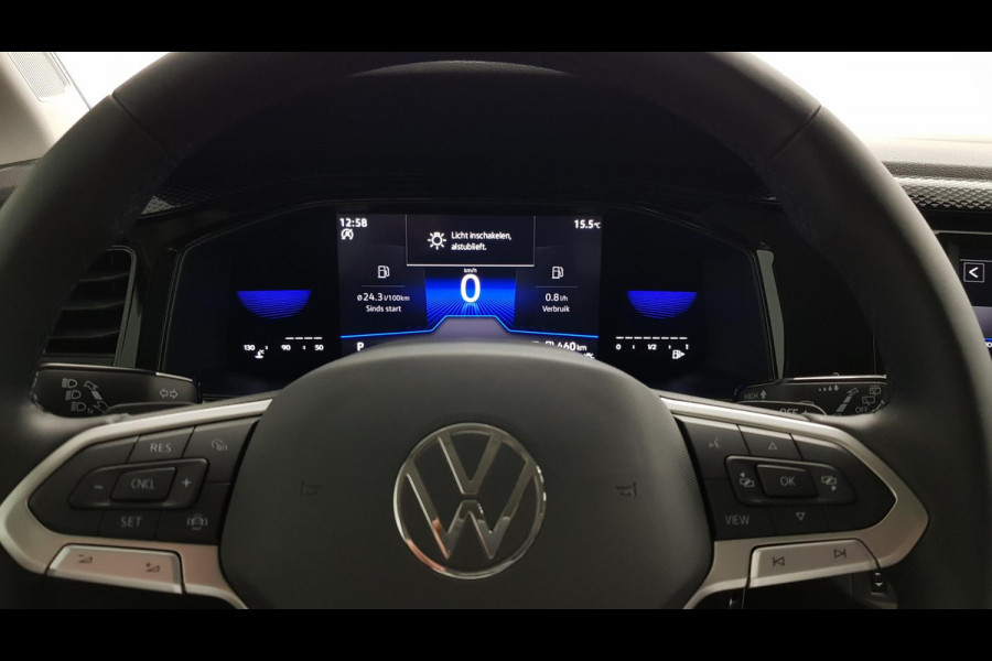 Volkswagen Polo 1.0 TSI Automaat Life Navigatie Climate Control Stoelverwarming Digitale cockpit Camera Parkeer sensoren Led DAB