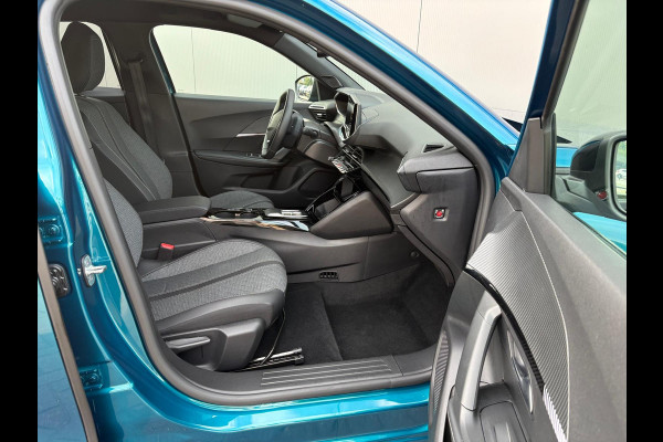Peugeot e-2008 EV Allure 54 kWh Parkeerhulp/Carplay-Android-auto/Warmtepomp/Cruise-control