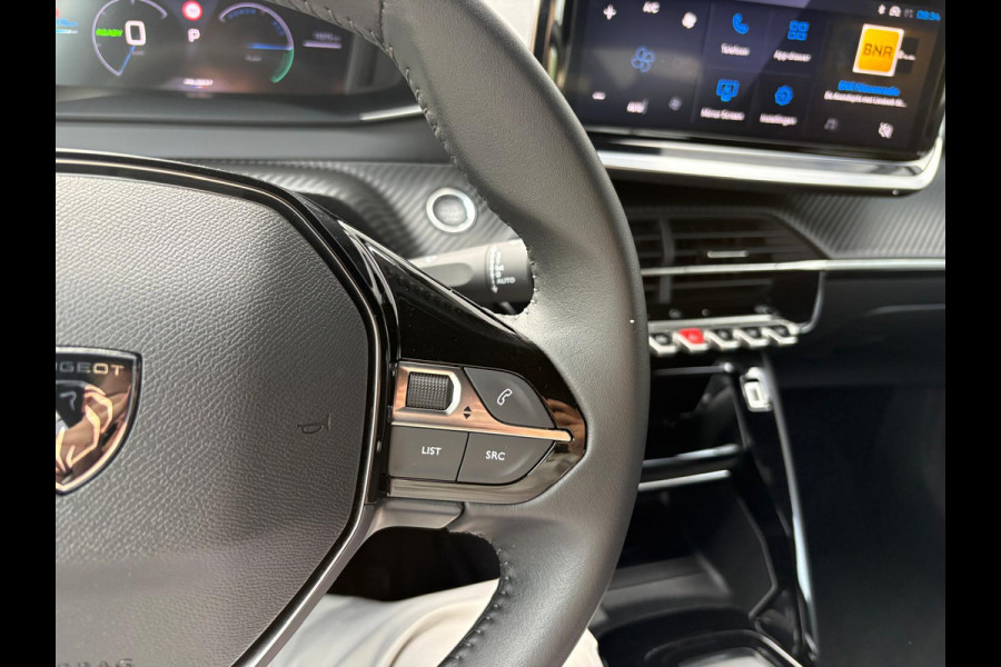 Peugeot e-2008 EV Allure 54 kWh Parkeerhulp/Carplay-Android-auto/Warmtepomp/Cruise-control