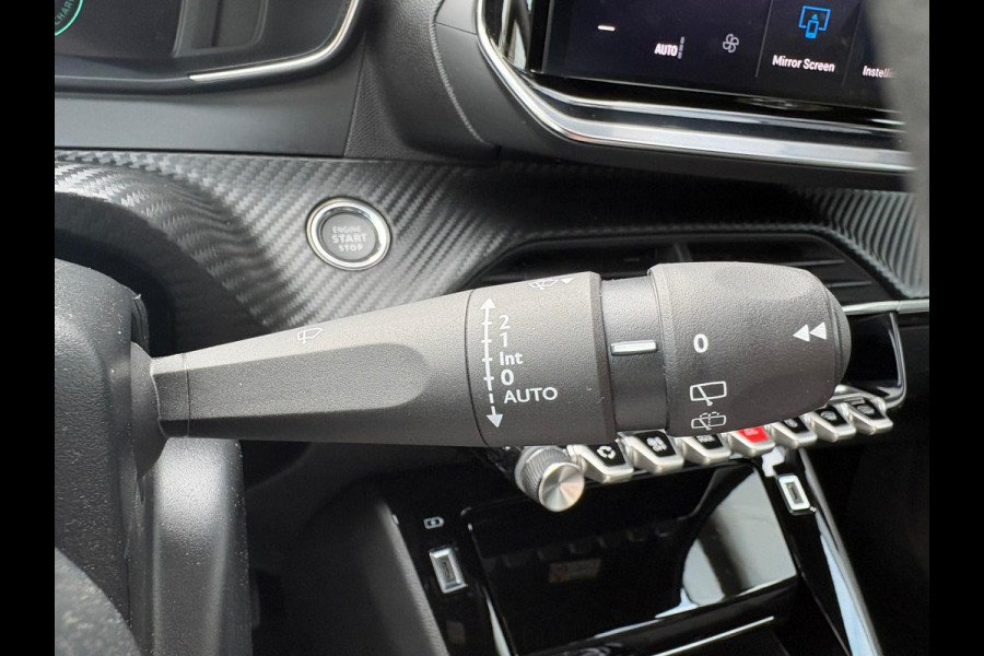 Peugeot e-2008 EV Allure 54 kWh Parkeerhulp/Carplay-Android-auto/Warmtepomp/Cruise-control
