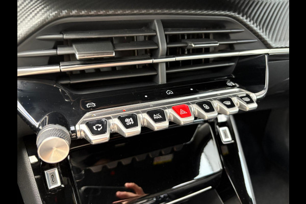 Peugeot e-2008 EV Allure 54 kWh Parkeerhulp/Carplay-Android-auto/Warmtepomp/Cruise-control
