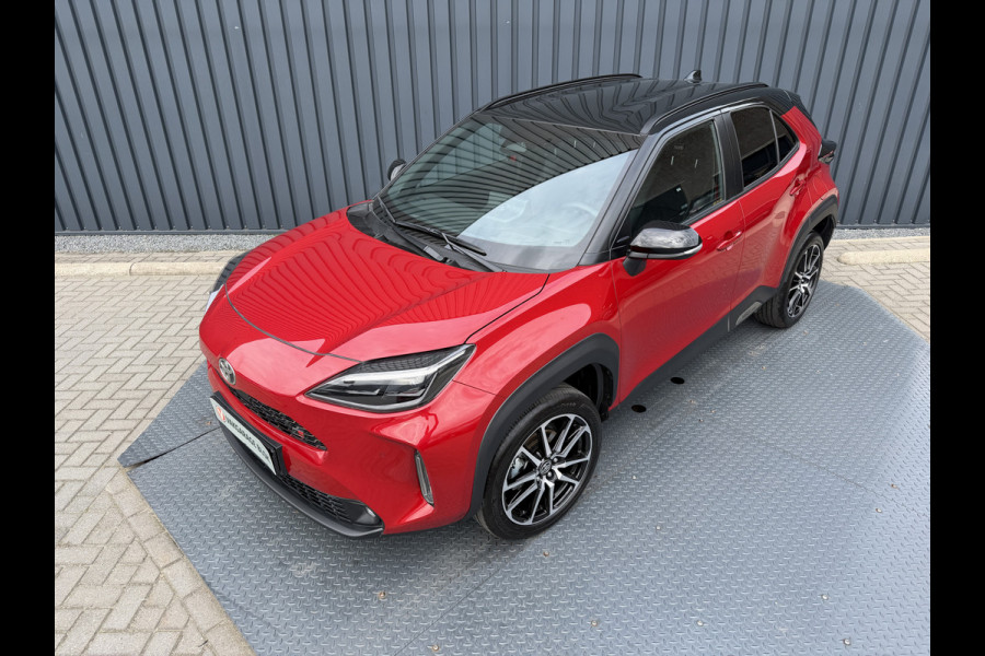 Toyota Yaris Cross 1.5 Hybrid 130 GR SPORT | Head-up display | Emotinal RED | 10 jr GARANTIE | Rijklaar!!