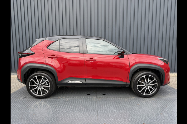 Toyota Yaris Cross 1.5 Hybrid 130 GR SPORT | Head-up display | Emotinal RED | 10 jr GARANTIE | Rijklaar!!